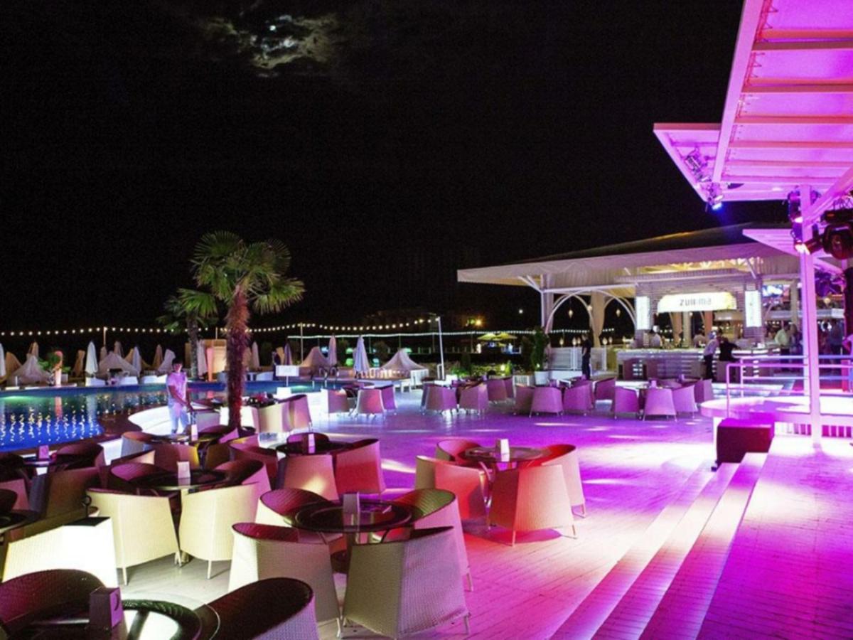 Arcadia Vip-Apartments In Golfstream Odessa Zewnętrze zdjęcie